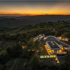 2 Bedroom Villa with Infinity Pool in Buzet, Istria, Sleeps 4